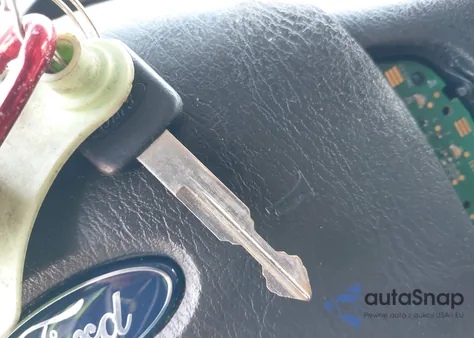 2014 Ford E-350 Super Duty Commercial из США, поврежденный, VIN 1FDSS3EL6EDB14667